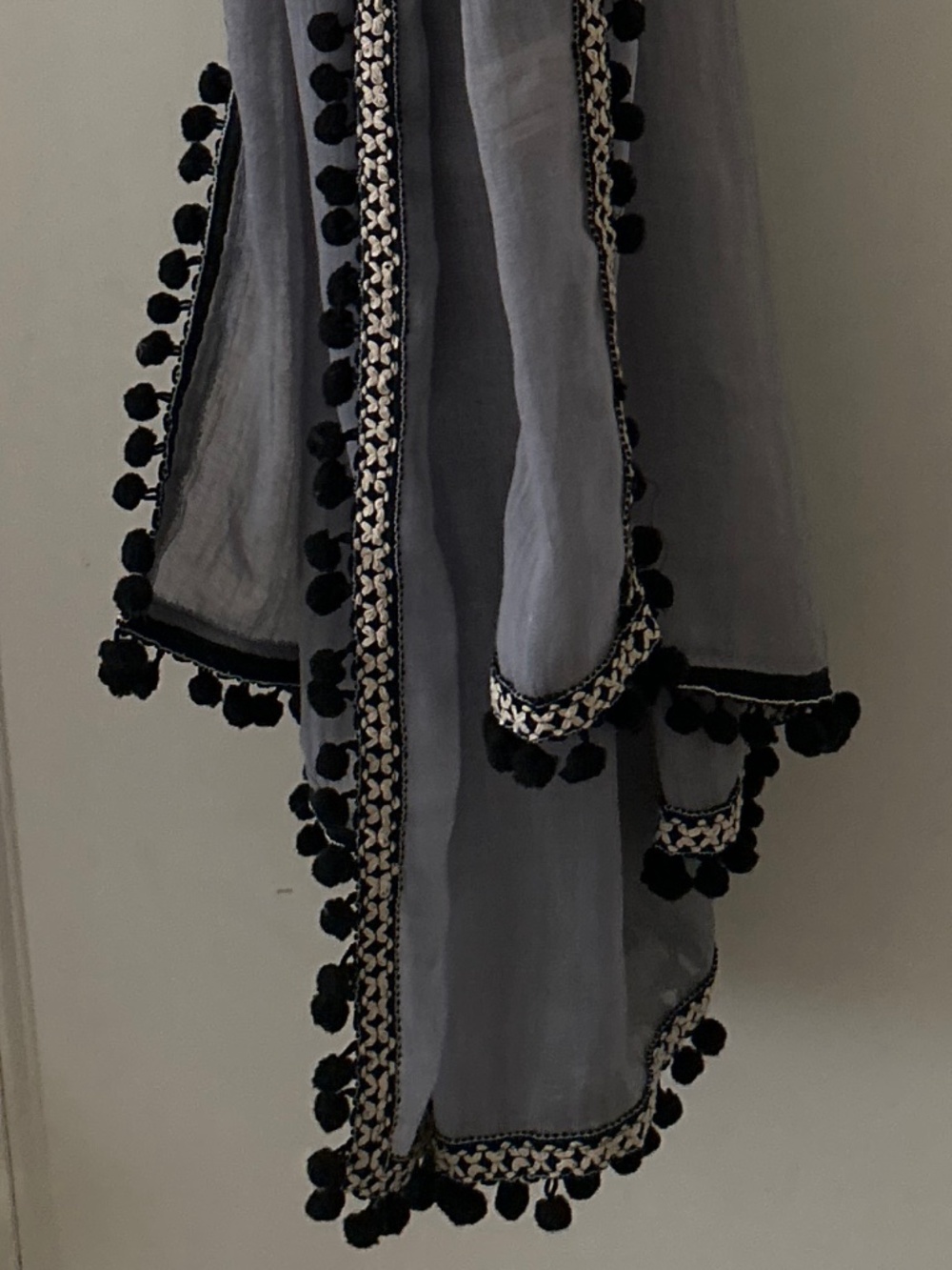 Lovely new Pom Pom women’s scarf